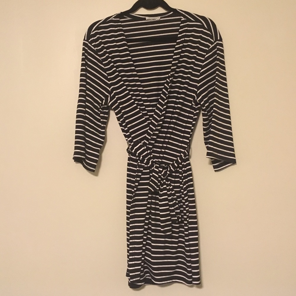 Ekouaer Striped Maternity Nursing Robe